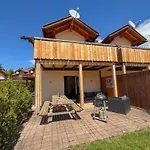 Holiday home Kipaji 2 *